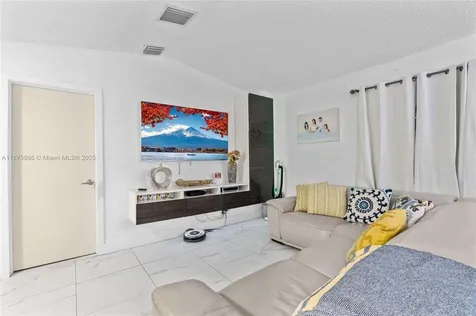 2791 NW 207th Street Miami Gardens FL 33056