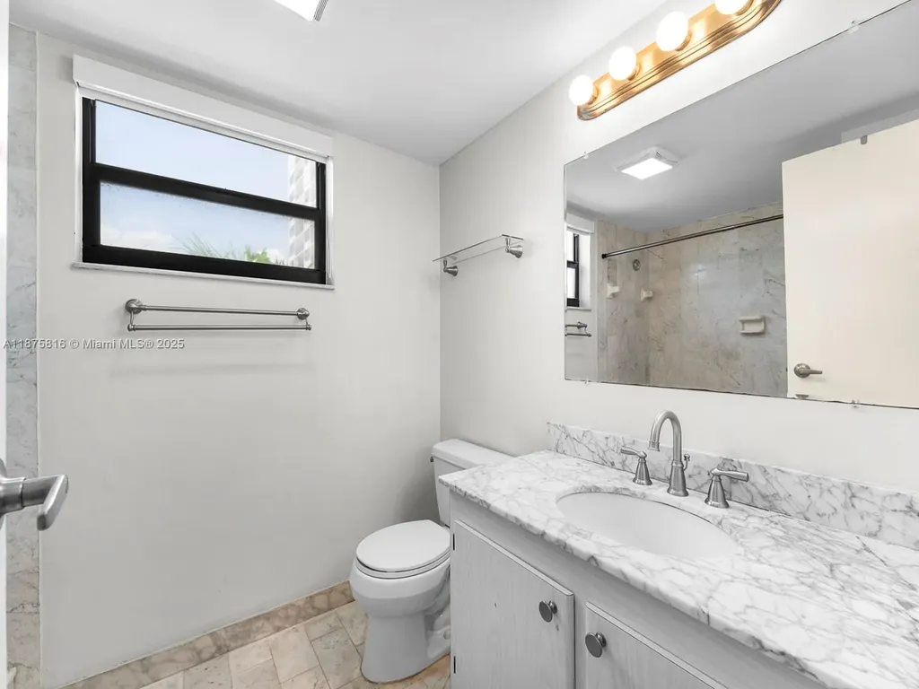 2301 S Ocean Drive Hollywood FL 33019