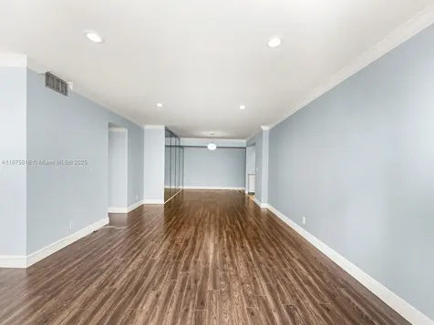 2301 S Ocean Drive Hollywood FL 33019