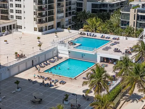 2301 S Ocean Drive Hollywood FL 33019