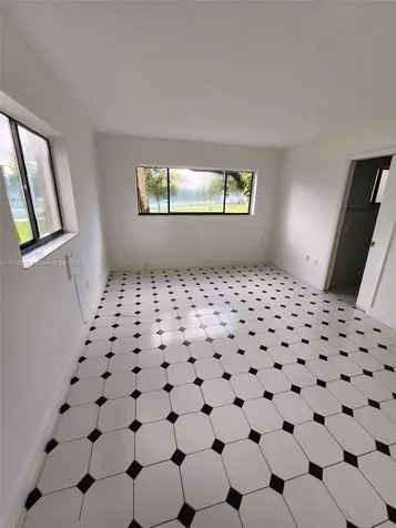 8015 SW 107th Avenue Miami FL 33173