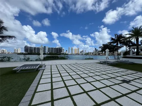 3301 NE 183rd Street Aventura FL 33160
