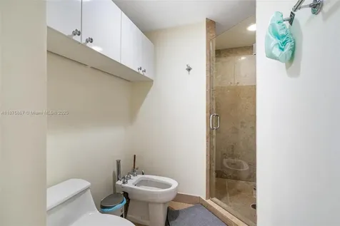 4779 Collins Avenue Miami Beach FL 33140