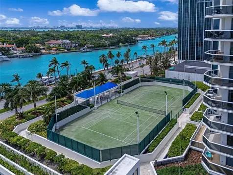 4779 Collins Avenue Miami Beach FL 33140