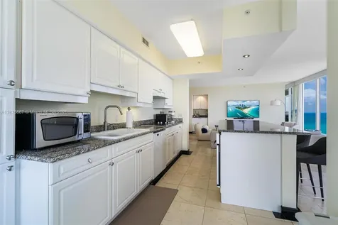 4779 Collins Avenue Miami Beach FL 33140