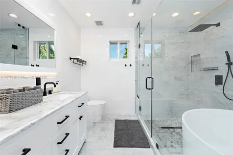 1019 NE 87th Street Miami FL 33138