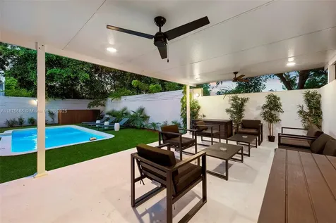 1019 NE 87th Street Miami FL 33138