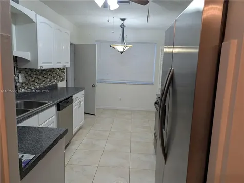 4550 NW 43rd Street Lauderdale Lakes FL 33319