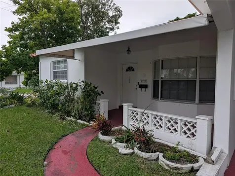 4550 NW 43rd Street Lauderdale Lakes FL 33319
