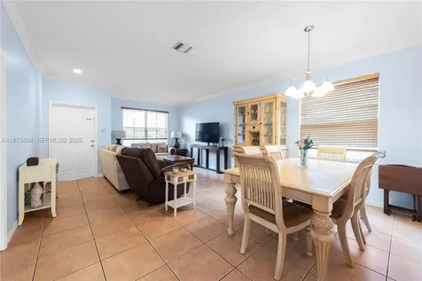 1316 SE 18th Terrace Homestead FL 33035