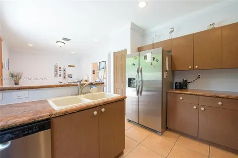 1316 SE 18th Terrace Homestead FL 33035