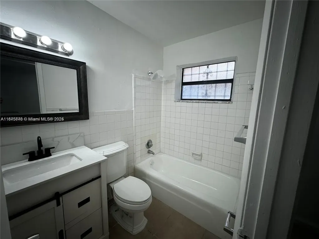 2481 NW 13th Court Fort Lauderdale FL 33311