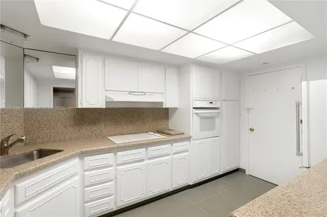 200 Ocean Lane Drive Key Biscayne FL 33149