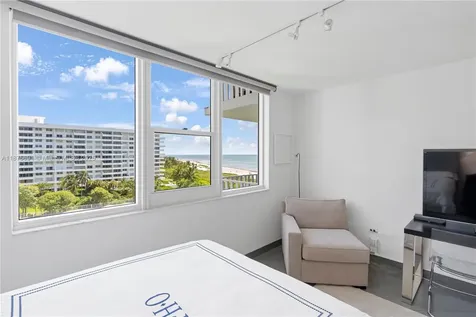 200 Ocean Lane Drive Key Biscayne FL 33149