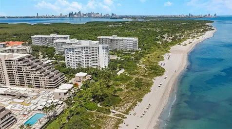 200 Ocean Lane Drive Key Biscayne FL 33149