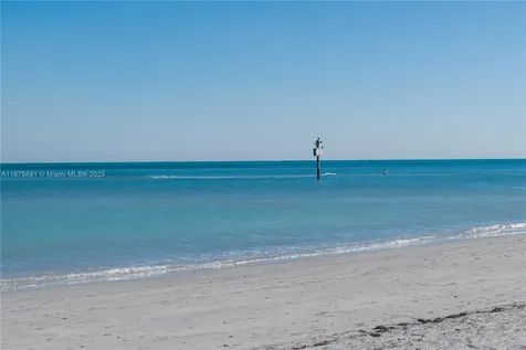 200 Ocean Lane Drive Key Biscayne FL 33149