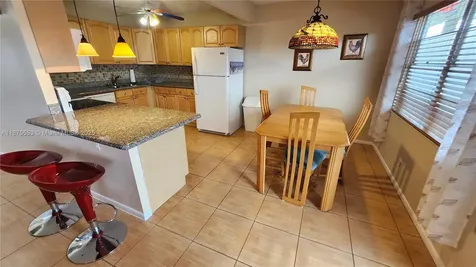 3009 Ventnor G Deerfield Beach FL 33442