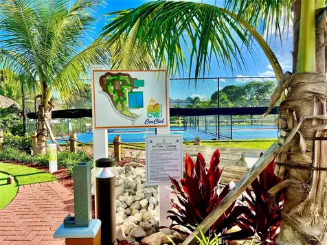 3009 Ventnor G Deerfield Beach FL 33442