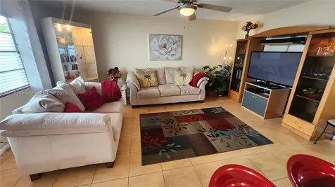 3009 Ventnor G Deerfield Beach FL 33442