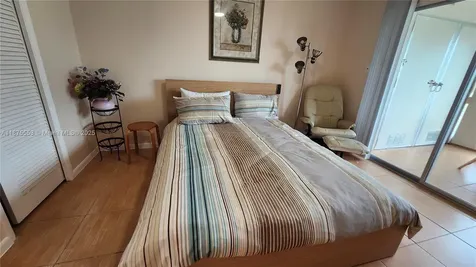 3009 Ventnor G Deerfield Beach FL 33442
