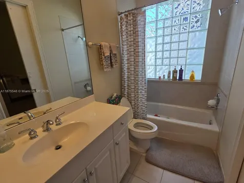 7030 Islegrove Place Boca Raton FL 33433