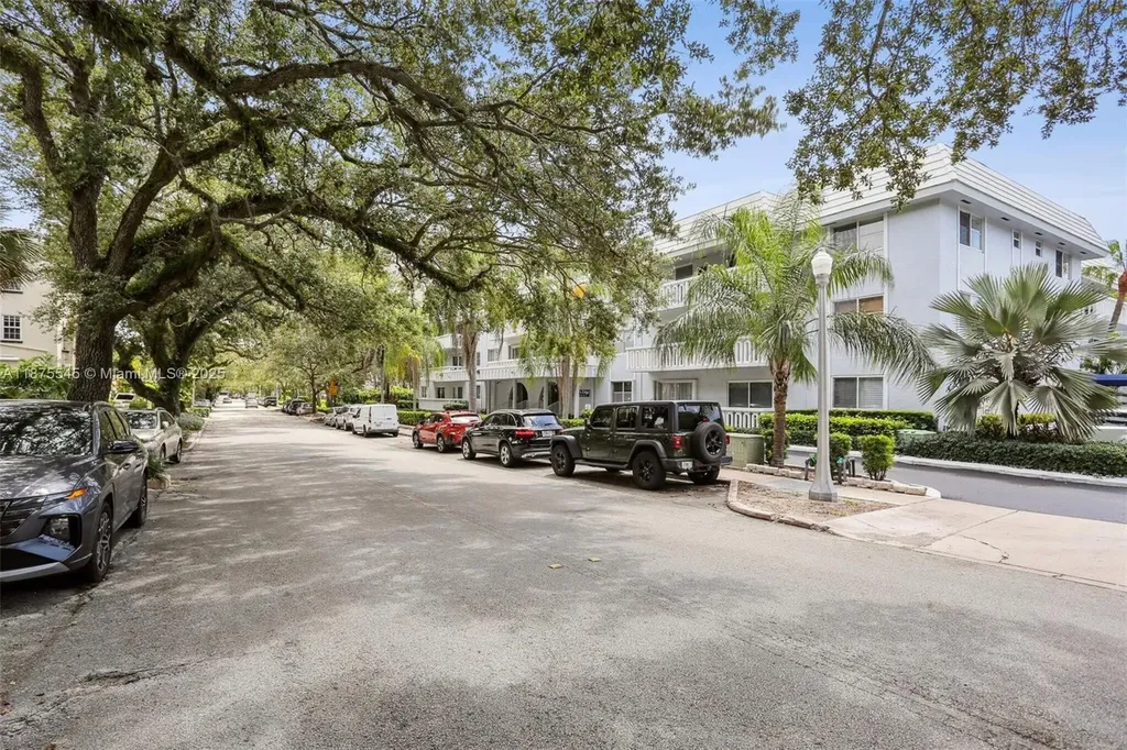 100 Edgewater Drive Coral Gables FL 33133