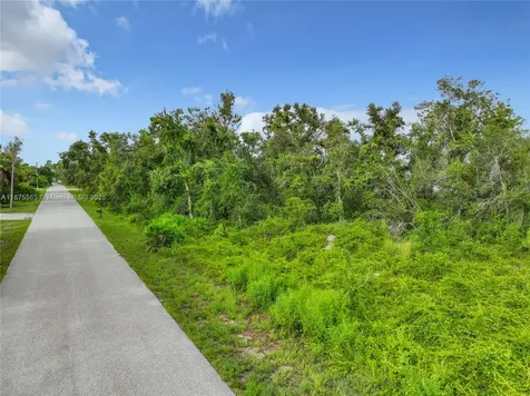 2213 Tea Street Port Charlotte FL 33948