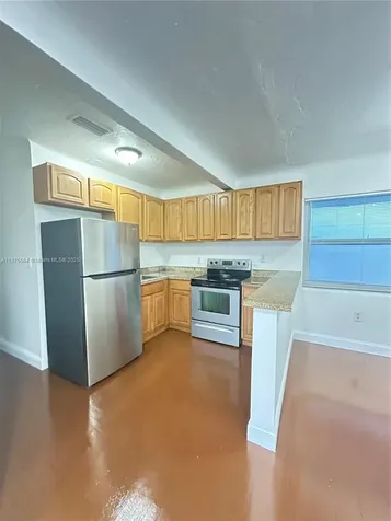 2021 Bay Drive Miami Beach FL 33141