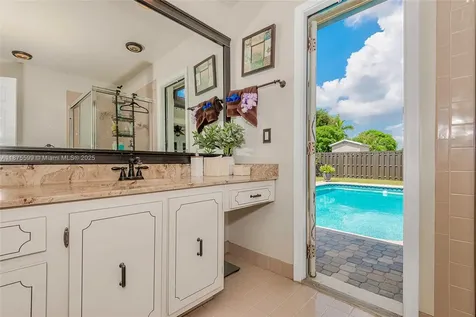 8850 NW 7th Street Pembroke Pines FL 33024