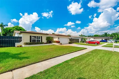 8850 NW 7th Street Pembroke Pines FL 33024