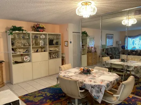 8124 SW 81st Terrace Miami FL 33143