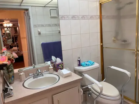 8124 SW 81st Terrace Miami FL 33143