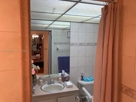 8124 SW 81st Terrace Miami FL 33143