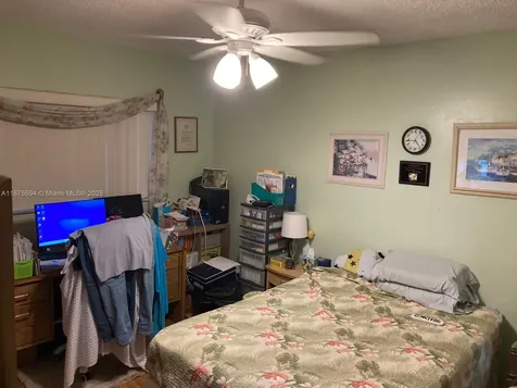 8124 SW 81st Terrace Miami FL 33143
