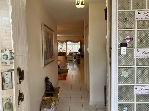 8124 SW 81st Terrace Miami FL 33143