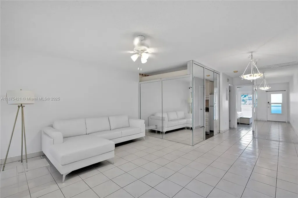 15610 NE 6th Avenue Miami FL 33162