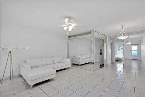 15610 NE 6th Avenue Miami FL 33162