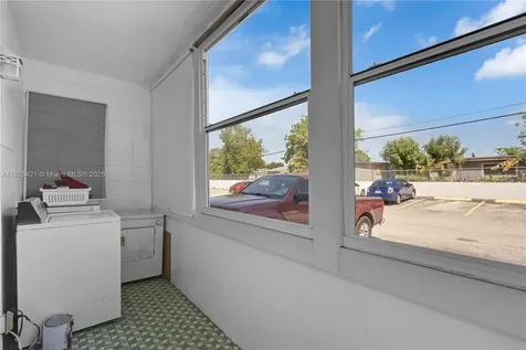 15610 NE 6th Avenue Miami FL 33162