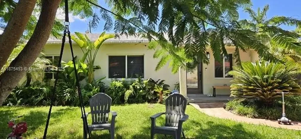 7430 SW 34th Street Miami FL 33155