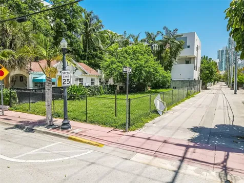 918 4th Street Miami Beach FL 33139