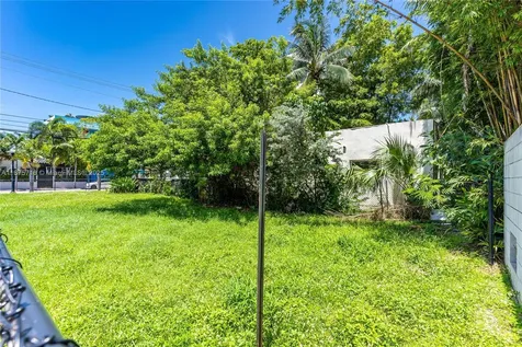918 4th Street Miami Beach FL 33139