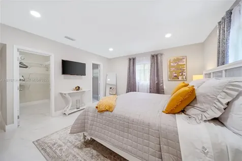 241 Oceanic Avenue Lauderdale By The Sea FL 33308