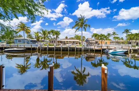 31 SE 12th Street Pompano Beach FL 33060