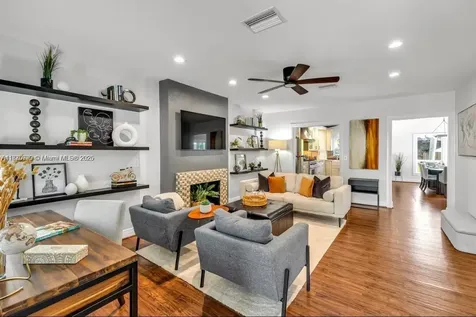 110 SE 11th Avenue Fort Lauderdale FL 33301