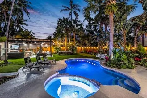 110 SE 11th Avenue Fort Lauderdale FL 33301