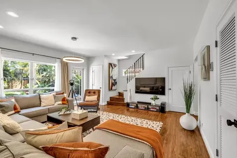 110 SE 11th Avenue Fort Lauderdale FL 33301