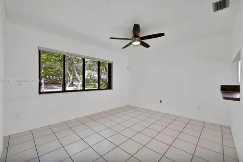 200 NW 97th Avenue Plantation FL 33324
