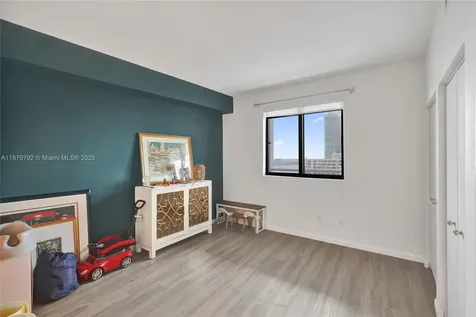 601 NE 36th Street Miami FL 33137