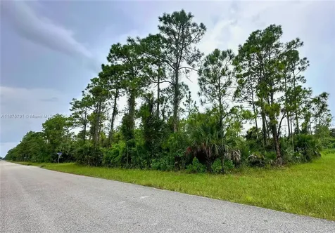 1247 Rake Street E Lehigh Acres FL 33974