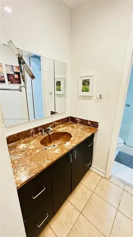 7100 NW 17 Plantation FL 33313